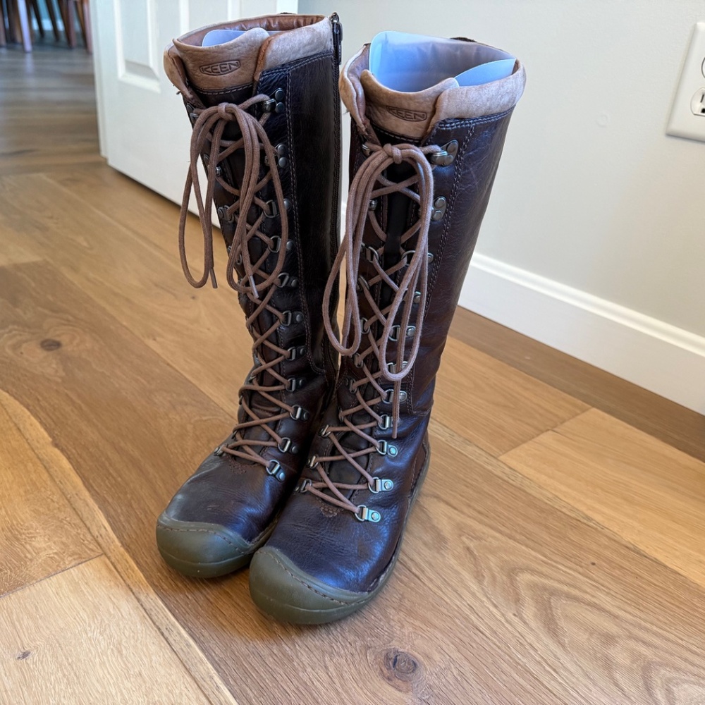 Keen Clara Knee High Leather Boots Size 7